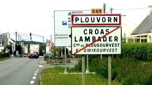 250523 - Splann ! Plouvorn entrée de ville Crédits Kristen Falc'hon-min