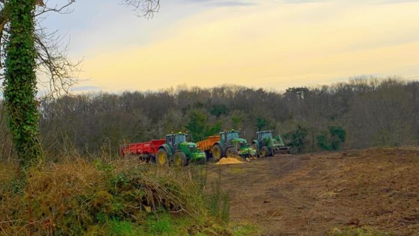 À Loguivy-Plougras, dans les Côtes-d&rsquo;Armor, la destruction du bocage se poursuit