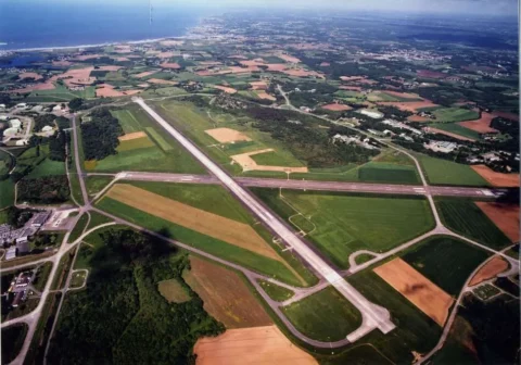 170101 Vue Aérienne Base Aéronavale Lann Bihoué